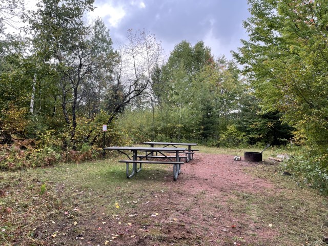 Site G5, photo 2 of 4 · from wisconsin.goingtocamp.com (the park's booking system)