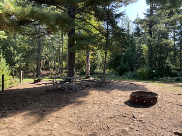 Site G6, photo 3 of 3 · from wisconsin.goingtocamp.com (the park's booking system)