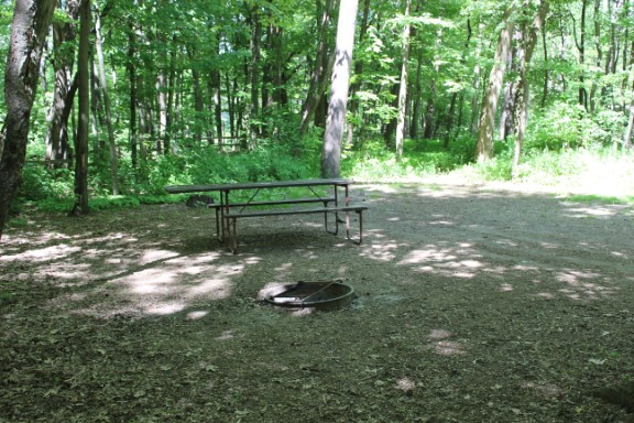 Site 32, photo 3 of 3 · from wisconsin.goingtocamp.com (the park's booking system)