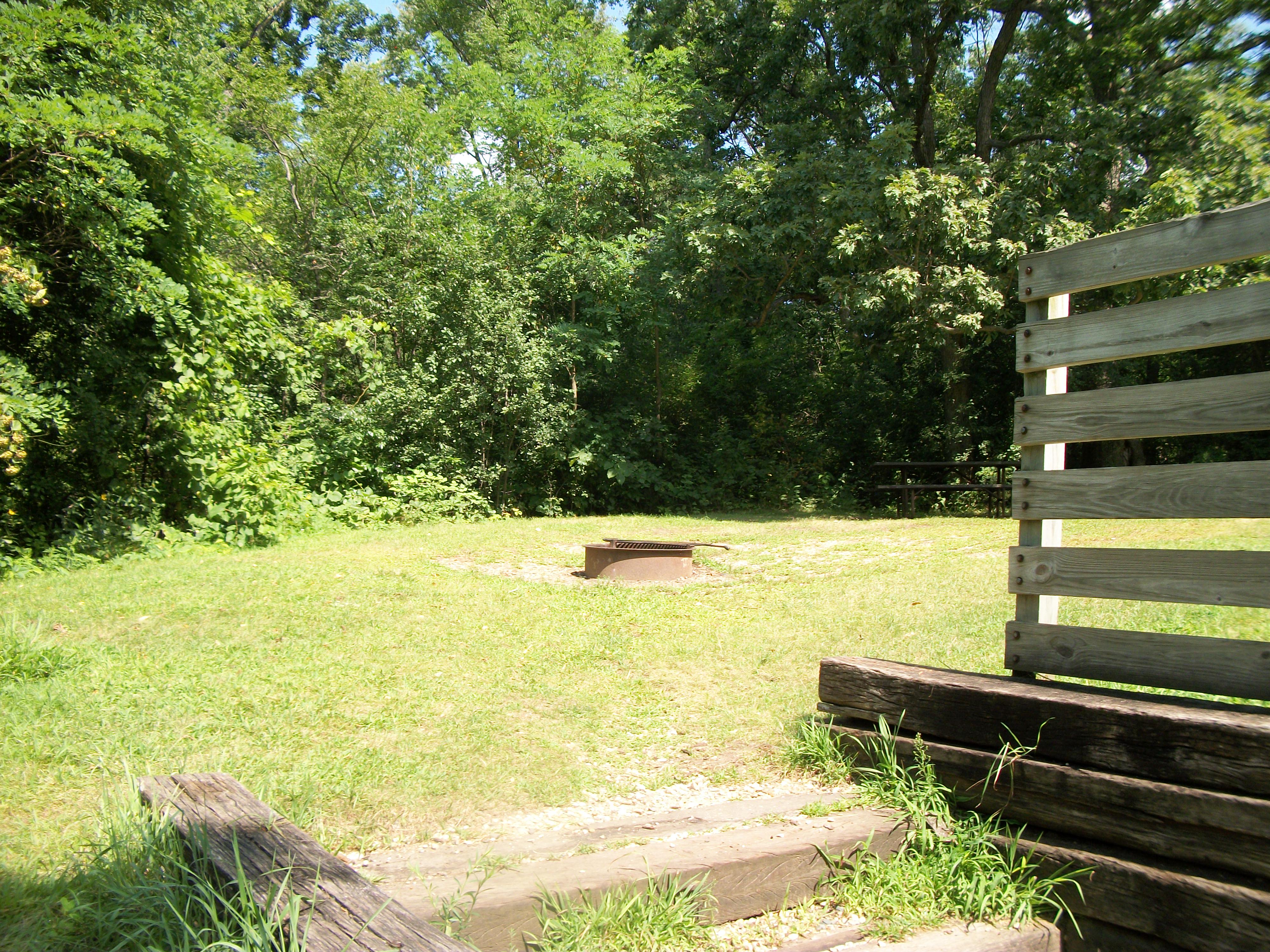 Site 328, photo 2 of 6 · from wisconsin.goingtocamp.com (the park's booking system)