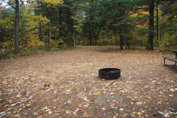 Site 433, photo 2 of 2 · from wisconsin.goingtocamp.com (the park's booking system)