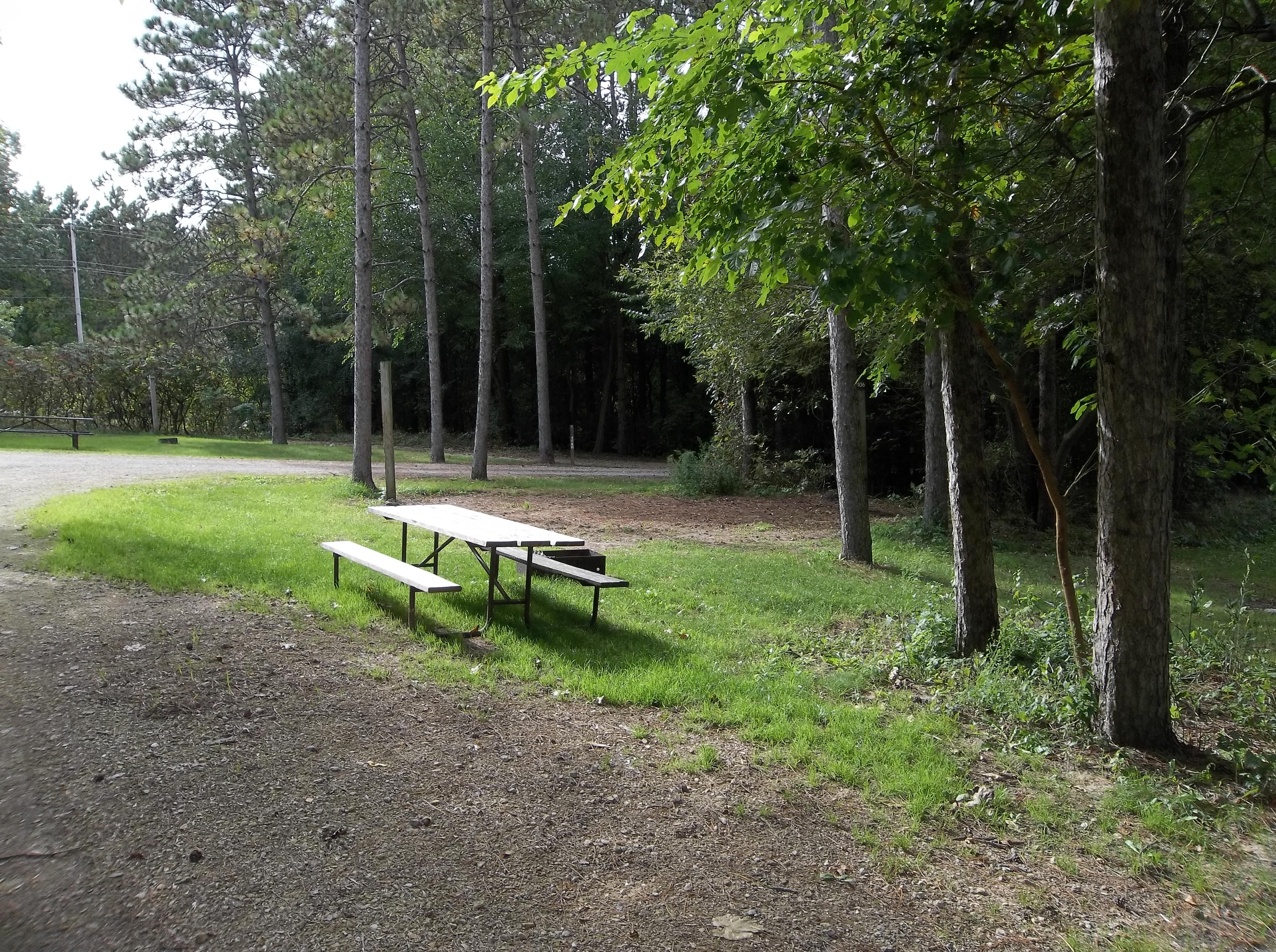 Site 406, photo 2 of 3 · from wisconsin.goingtocamp.com (the park's booking system)
