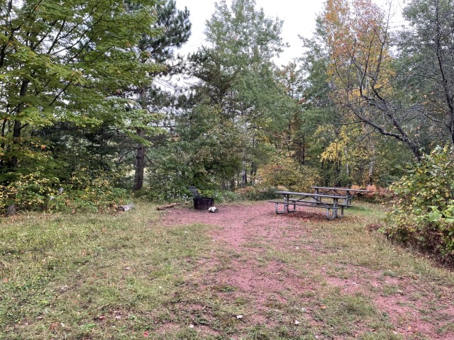 Site G5, photo 3 of 4 · from wisconsin.goingtocamp.com (the park's booking system)