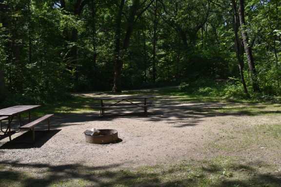 Site 27, photo 2 of 3 · from wisconsin.goingtocamp.com (the park's booking system)