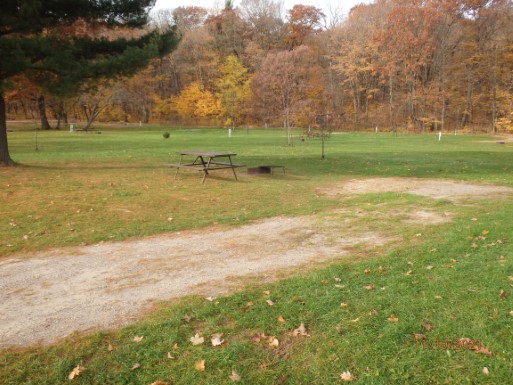 Site 90, photo 2 of 2 · from wisconsin.goingtocamp.com (the park's booking system)
